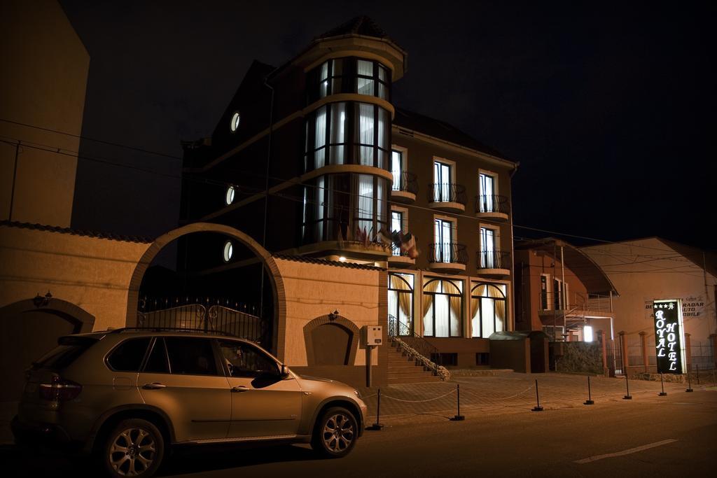 Rhc Royal Hotel Oradea Exterior photo
